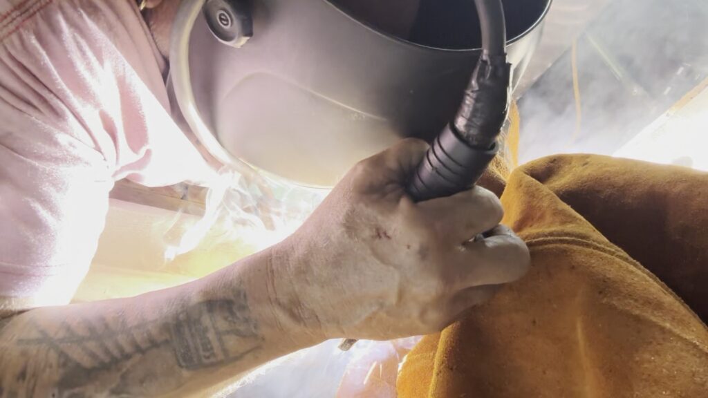 Transfer Case – BIG Bearing photo 3