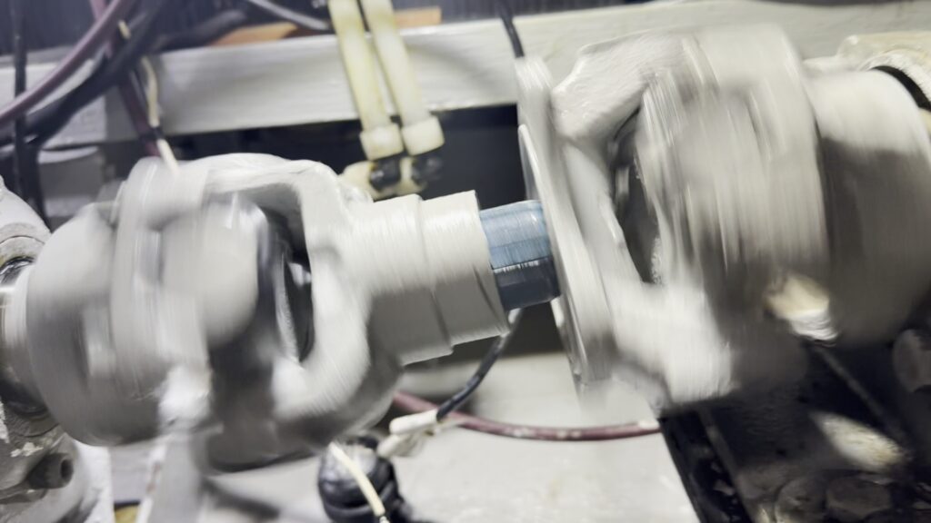 Transfer Case – BIG Bearing photo 4